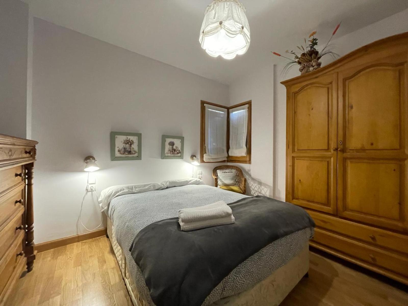 Apartamento Capelot Jaca Exterior foto