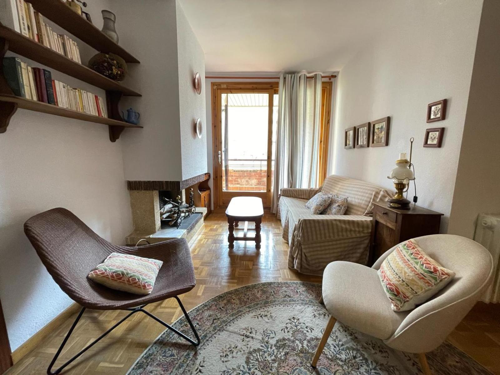 Apartamento Capelot Jaca Exterior foto